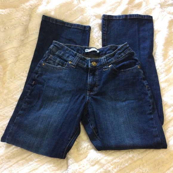 lee slender secret lower on the waist